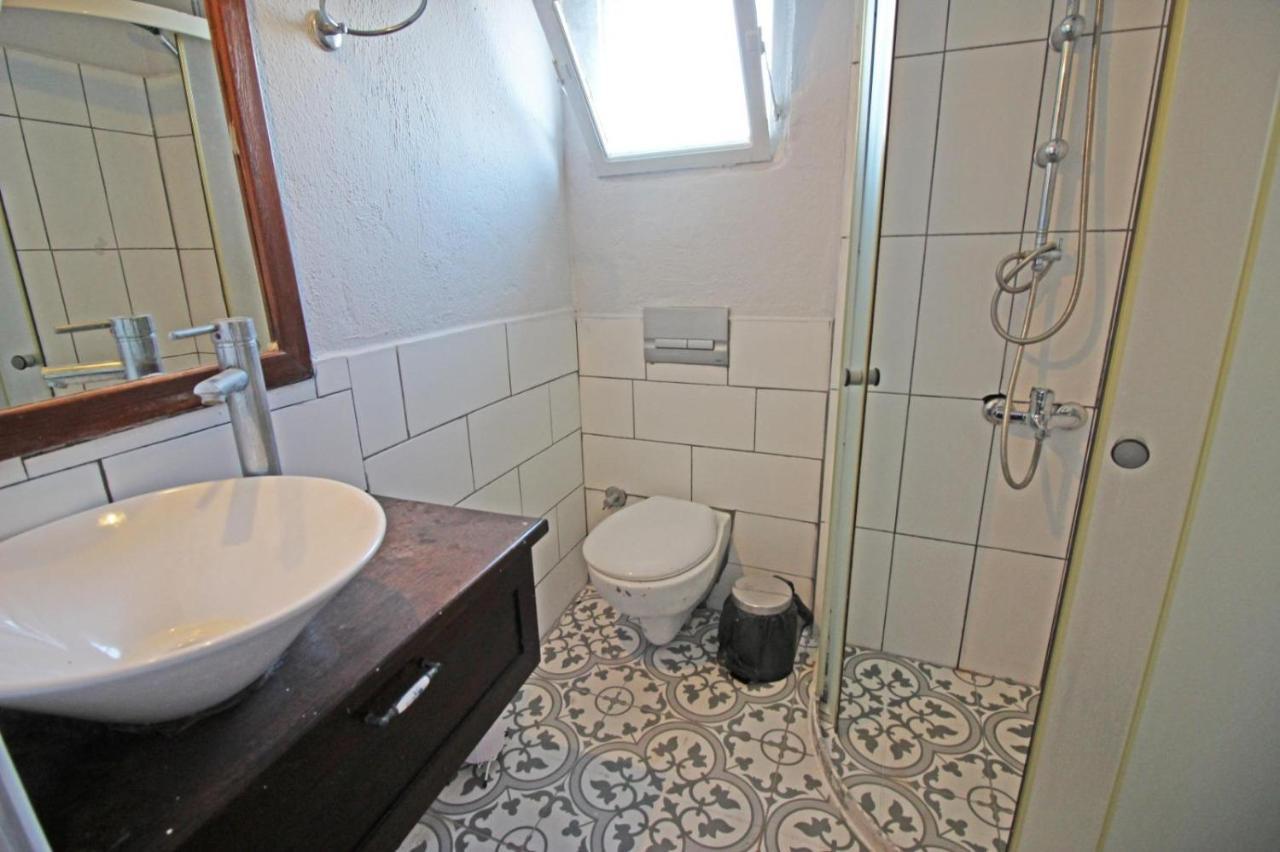 Eflatun Konuk Evi Hotel Çanakkale Luaran gambar